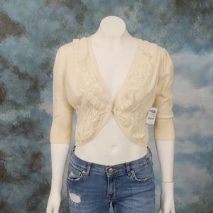 Charlotte Russe Cream Medium Cute Sweater With Ruched Pattern on the Front